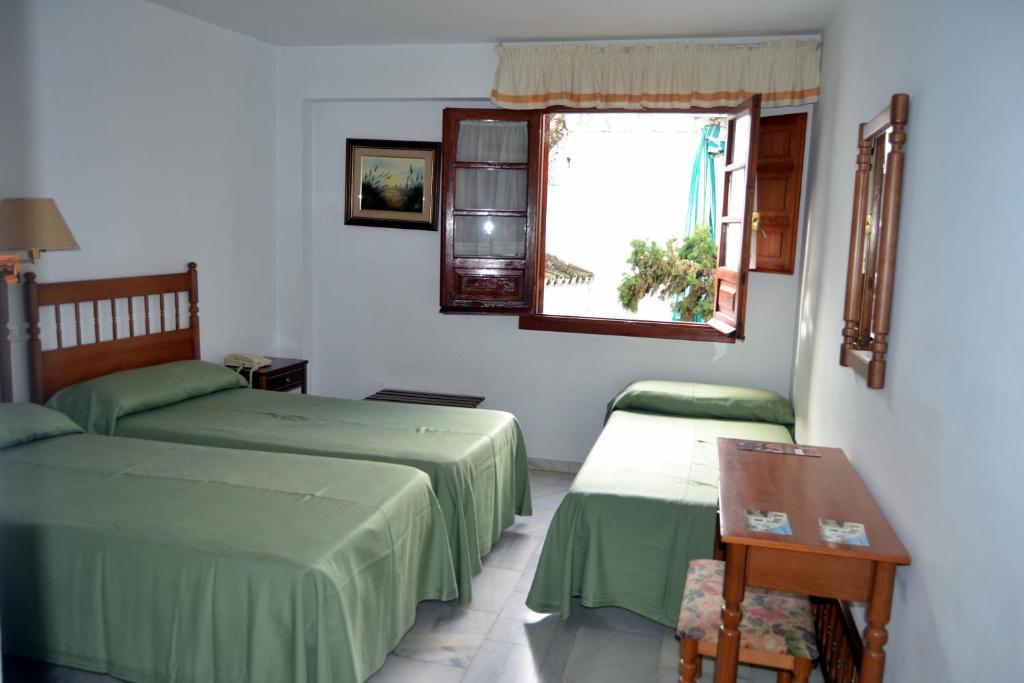 Hotel Albucasis Κόρδοβα Δωμάτιο φωτογραφία